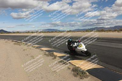 media/Nov-16-2025-Race Pace (Sun) [[8c5fa54630]]/Verified Riders/6-Turn 10 Inside (1145am)/